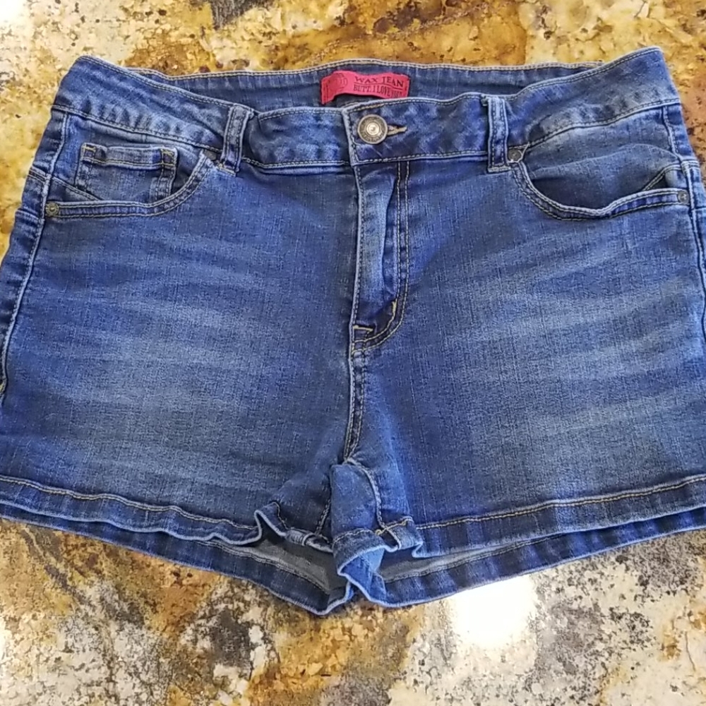 Lg Wax Jean Shorts